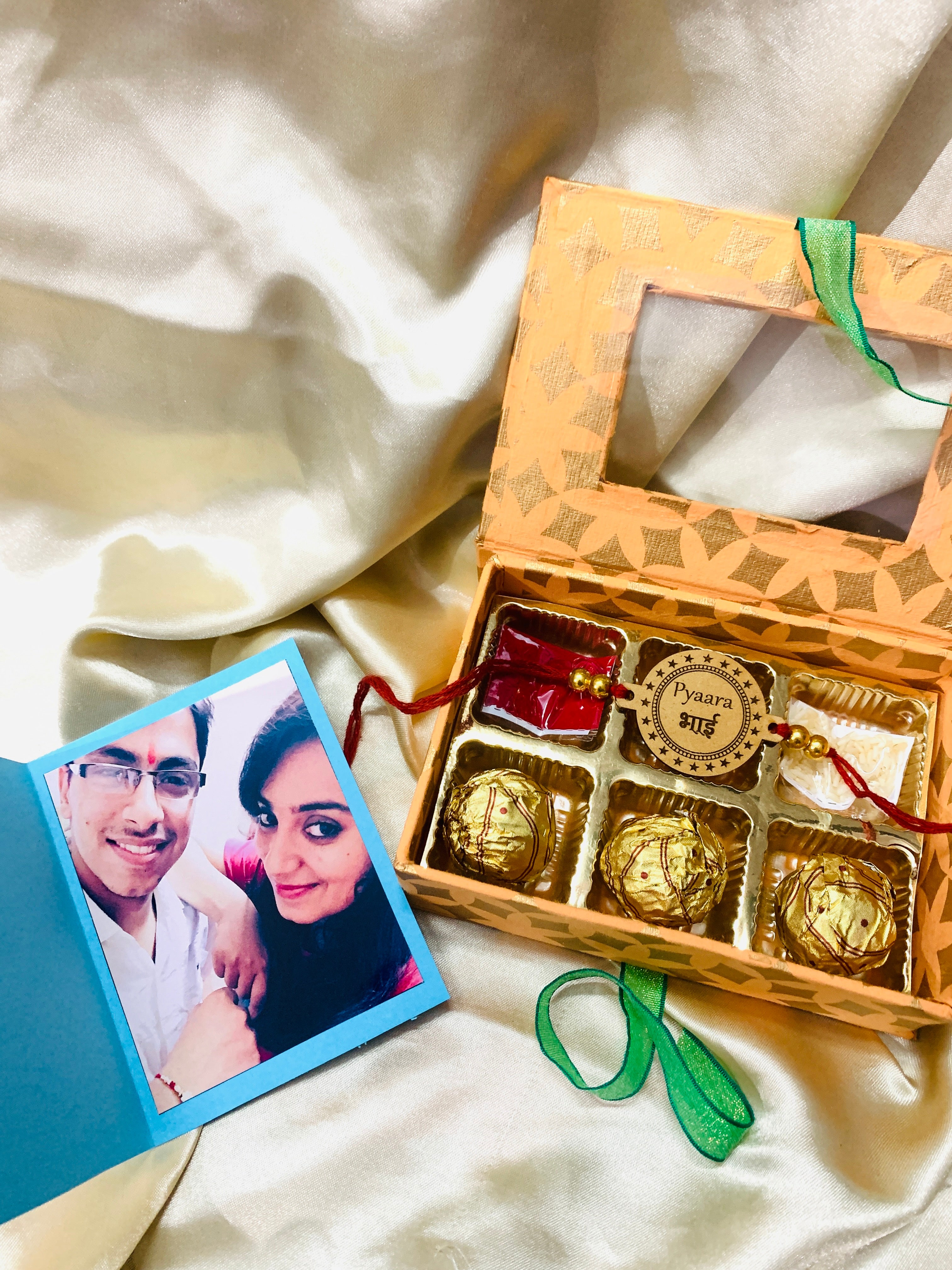Buy Premium Rakhi Gift Hampers for Chai Addict Brother in USA